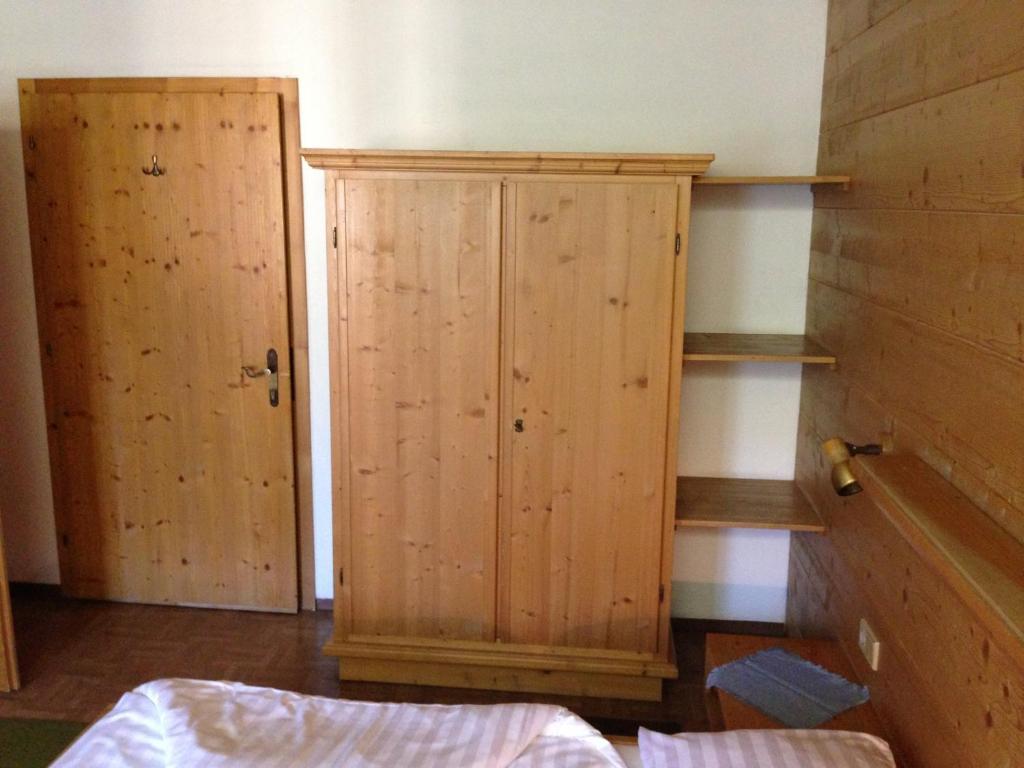 Gasthaus Sonne タルレンツ 部屋 写真
