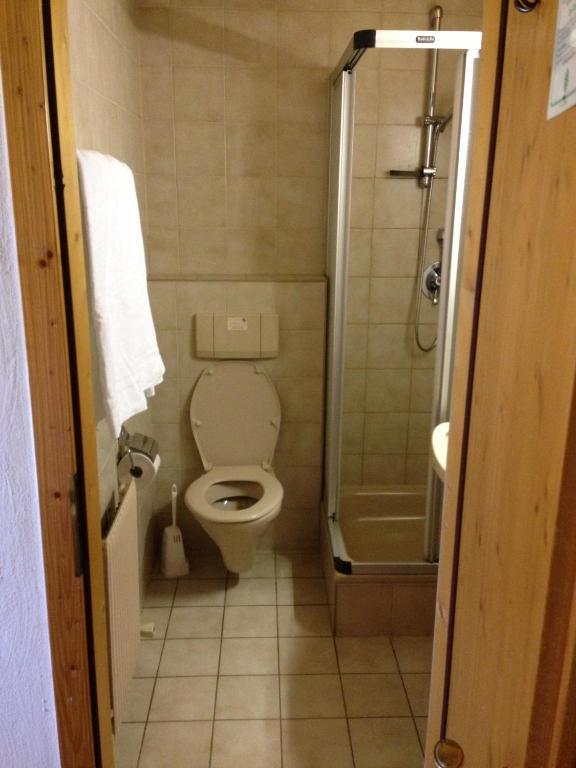 Gasthaus Sonne タルレンツ 部屋 写真