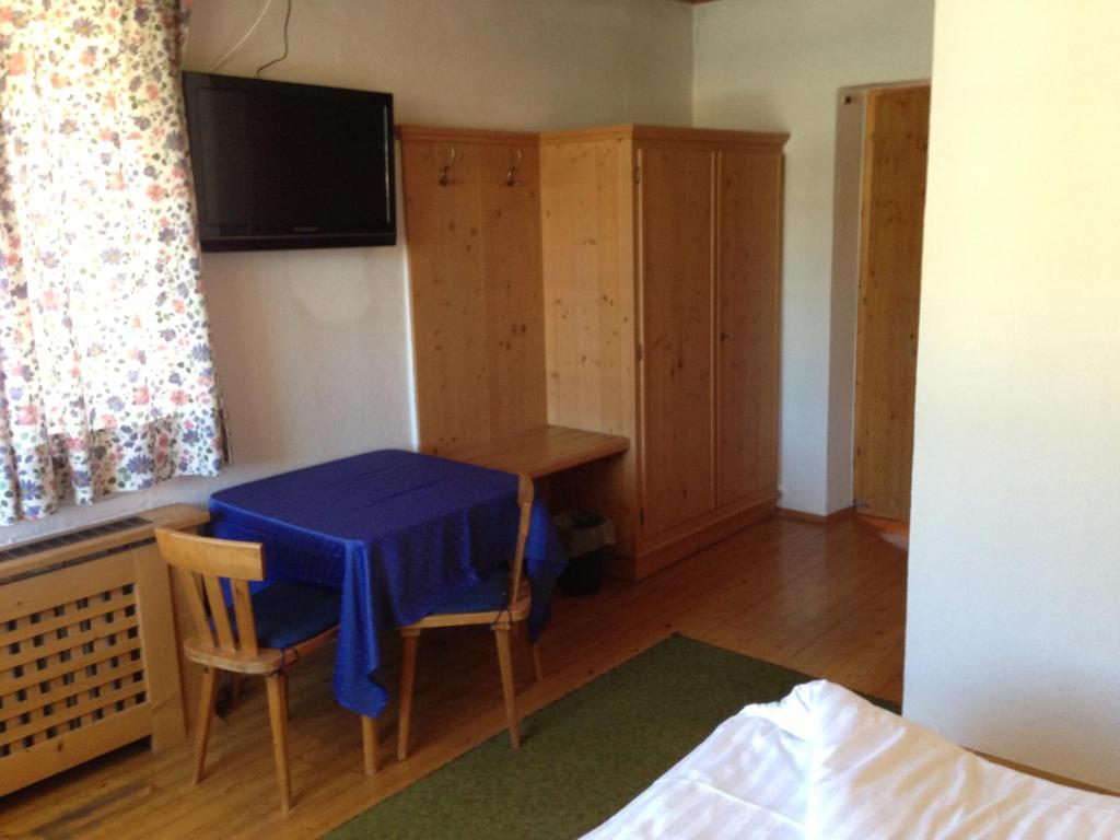 Gasthaus Sonne タルレンツ 部屋 写真