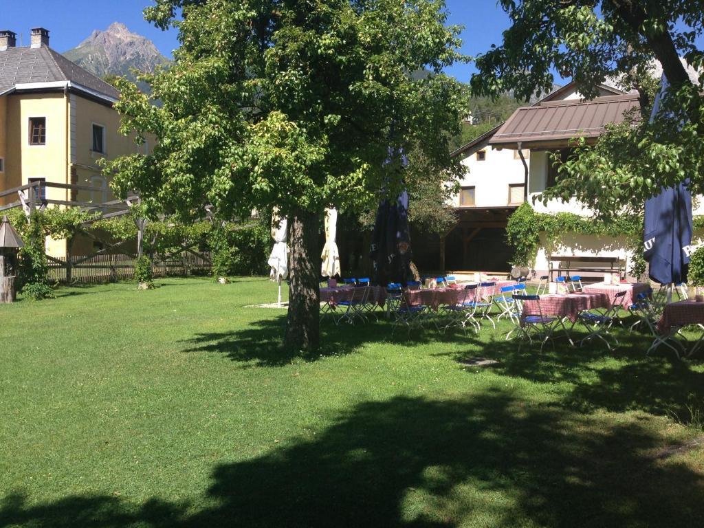 Gasthaus Sonne タルレンツ エクステリア 写真