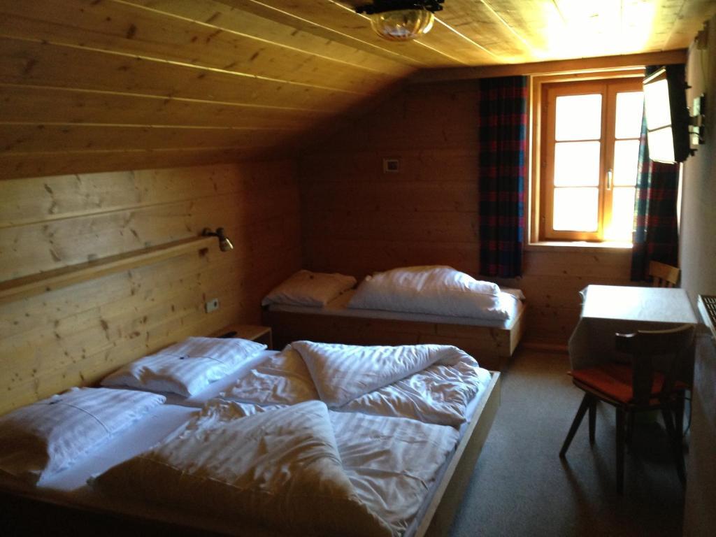 Gasthaus Sonne タルレンツ 部屋 写真