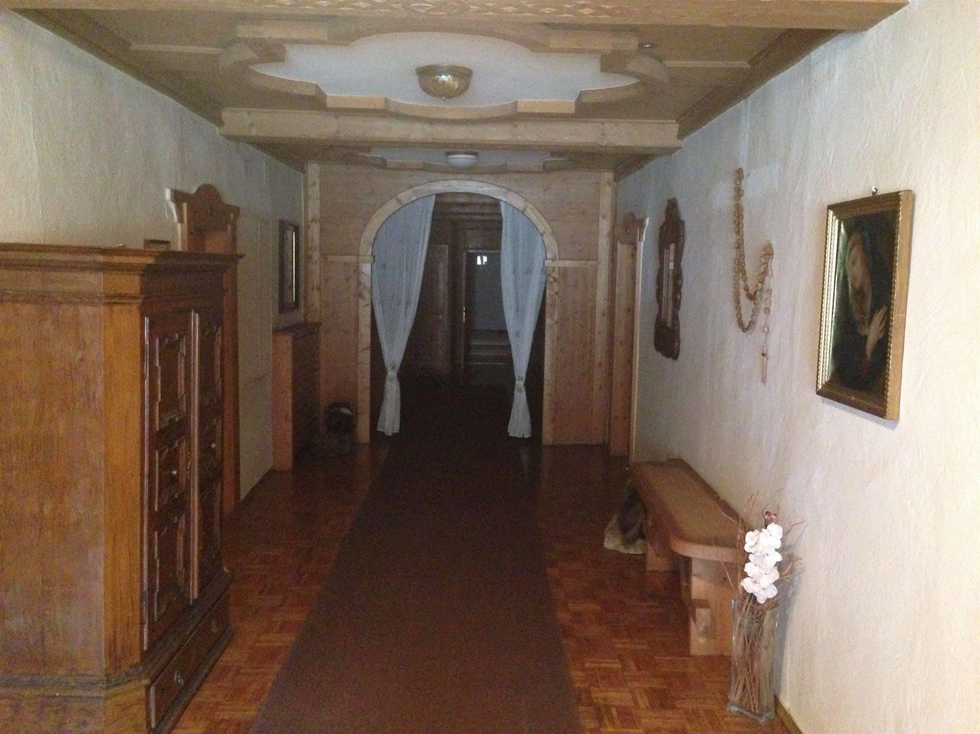 Gasthaus Sonne タルレンツ エクステリア 写真